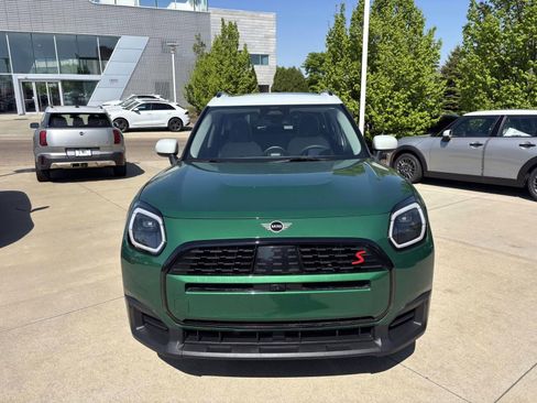 Used 2025 MINI Cooper Countryman S AWD/4WD image 2