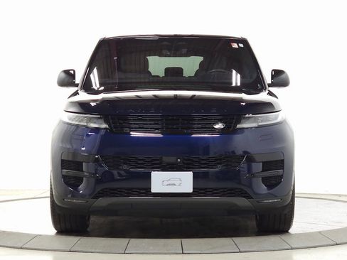Used 2023 Land Rover Range Rover Sport SE image 11