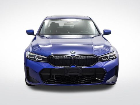 Used 2023 BMW 330i xDrive Sedan w/ M Sport Package AWD/4WD image 8