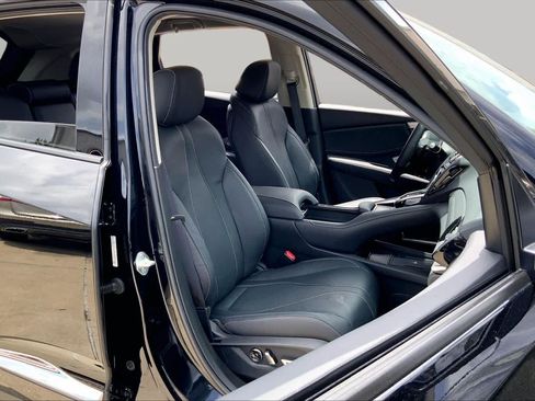 Used 2024 Acura RDX SH-AWD w/ Technology Package image 9