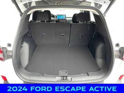 New 2024 Ford Escape Active w/ Tech Pack #2 AWD/4WD image 5