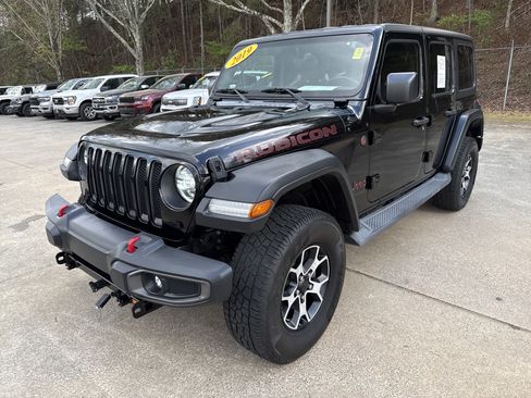 Used 2019 Jeep Wrangler Unlimited Rubicon image 3
