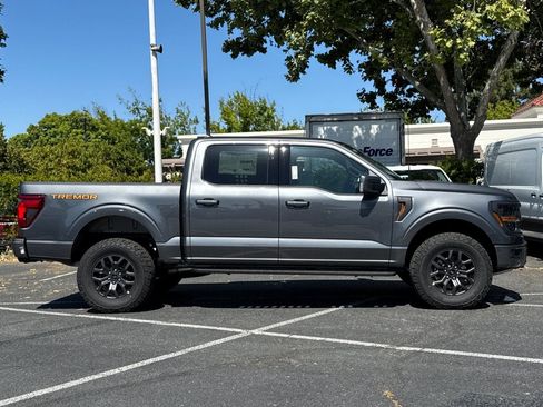 New 2026 Ford F150 Tremor w/ Equipment Group 402B AWD/4WD image 4