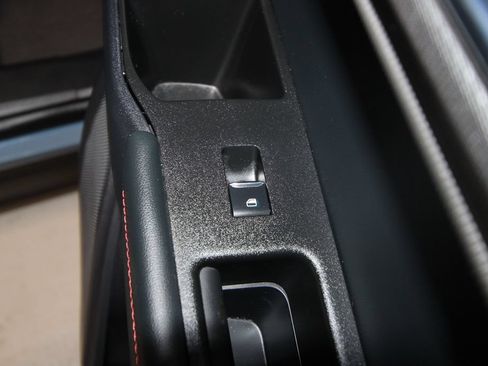 Used 2025 Ford Explorer ST-Line AWD/4WD image 25