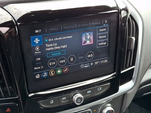 Used 2023 Chevrolet Traverse LT w/ LPO, Floor Liner Package AWD/4WD image 16