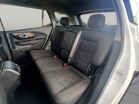 Used 2021 GMC Terrain SLE w/ Driver Convenience Package FWD image 19