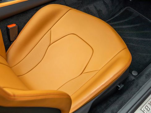 Used 2019 Ferrari Portofino image 41