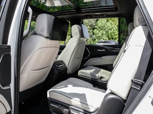 Used 2021 Cadillac Escalade Sport w/ LPO, ONYX Package RWD image 53