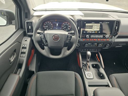 New 2026 Nissan Frontier PRO-4X w/ Tow Package AWD/4WD image 16