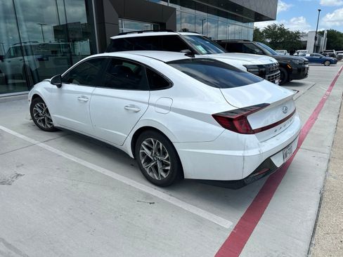 Used 2020 Hyundai Sonata SEL w/ Convenience Package FWD image 10