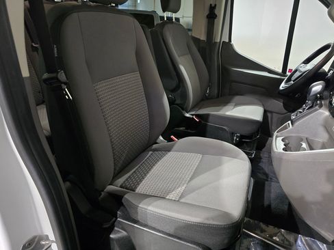 Used 2024 Ford Transit 350 XLT image 12