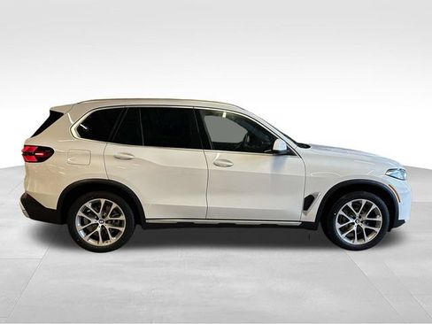 New 2026 BMW X5 xDrive40i AWD/4WD image 2