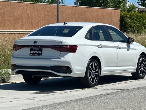 New 2026 Volkswagen Jetta Sport FWD image 4