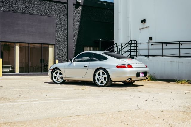 Used 2000 Porsche 911 Carrera RWD image 39