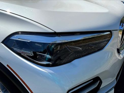 Used 2021 BMW X5 xDrive45e w/ Premium Package 3 image 27