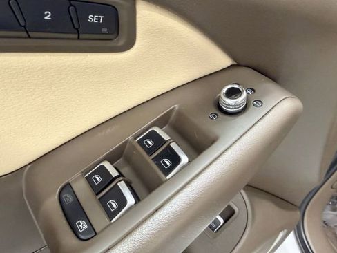 Used 2015 Audi Q5 2.0T Premium Plus w/ Technology Package image 36