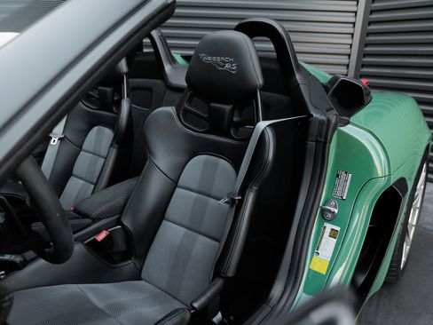 Certified 2024 Porsche 718 Boxster Spyder RS RWD image 5