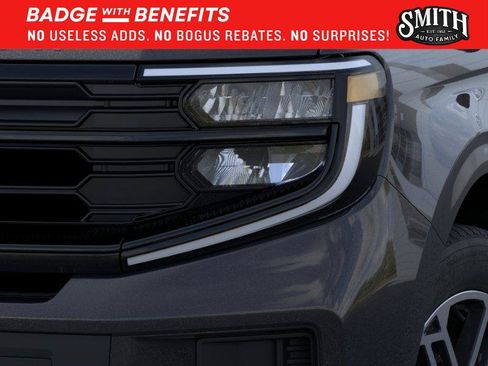 New 2025 Ford Expedition Active RWD image 19
