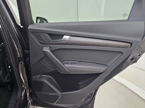 Used 2024 Audi Q5 2.0T Premium Plus w/ Premium Plus Package image 24