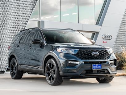 Used 2023 Ford Explorer ST-Line w/ Class IV Trailer Tow Package