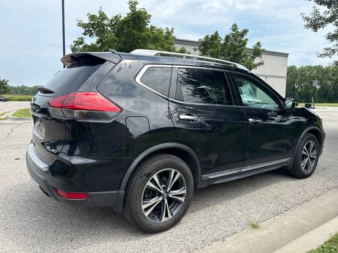 Used 2017 Nissan Rogue SL w/ SL Premium Package AWD/4WD image 5