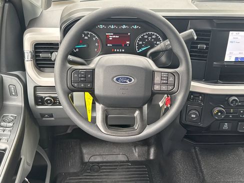 New 2026 Ford F250 XL w/ XL Chrome Package image 14