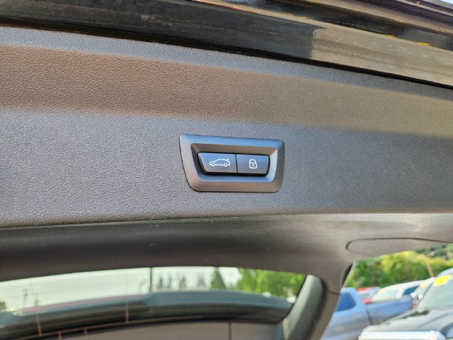 Used 2024 BMW X3 xDrive30i AWD/4WD image 17