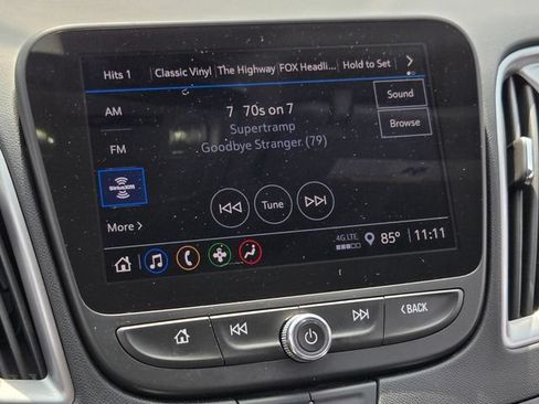 Used 2022 Chevrolet Malibu LT FWD image 28