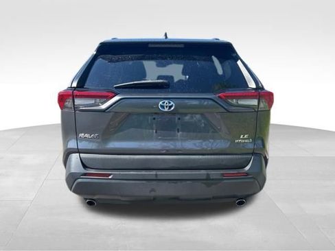 Used 2020 Toyota RAV4 LE w/ All Weather Liner Package AWD/4WD image 4