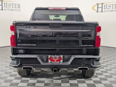 Used 2019 Chevrolet Silverado 1500 Custom Trail Boss w/ Custom Convenience Package image 6