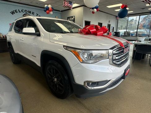 Used 2018 GMC Acadia SLT image 4