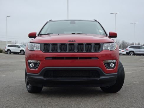 Used 2020 Jeep Compass Latitude image 10