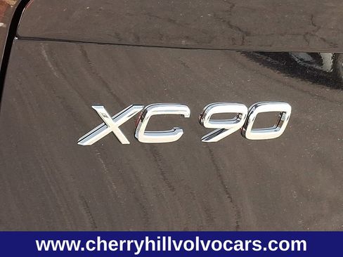 New 2026 Volvo XC90 B6 Plus w/ Protection Package Premier image 16