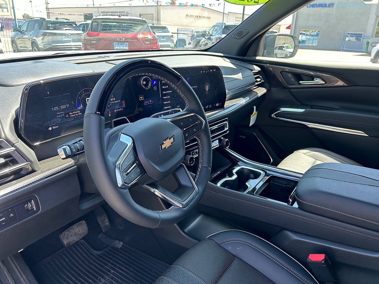New 2026 Chevrolet Traverse High Country FWD image 9