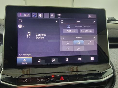 Used 2022 Jeep Compass Latitude w/ Sun and Sound Group AWD/4WD image 21
