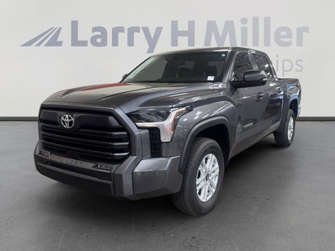 Certified 2026 Toyota Tundra SR5 w/ SR5 Convenience Package AWD/4WD image 1