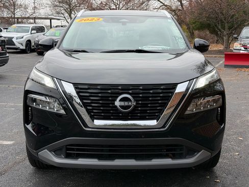 Certified 2023 Nissan Rogue SV w/ SV Premium Package image 2