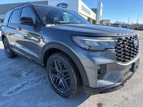 New 2026 Ford Explorer ST-Line w/ ST-Line Street Pack image 16