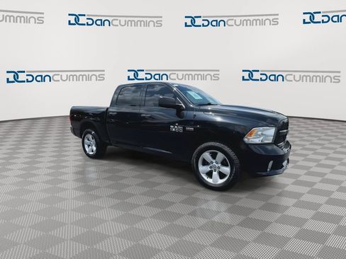 Used 2016 RAM 1500 Express w/ Popular Equipment Group AWD/4WD image 2