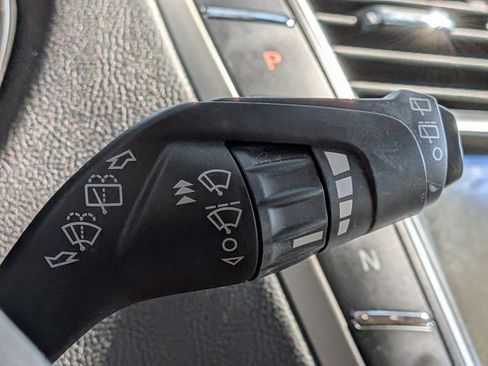 Used 2016 Lincoln MKX Select w/ Select Plus Package image 11