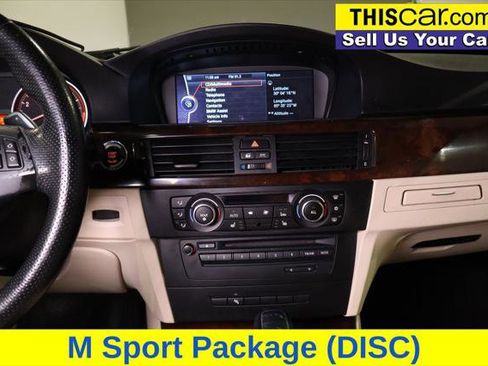 Used 2011 BMW 335i Convertible image 15