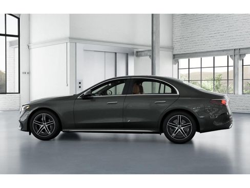 New 2026 Mercedes-Benz E 450 4MATIC Sedan image 32