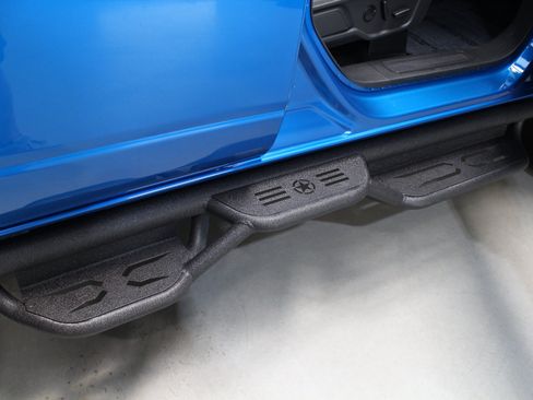 Used 2023 Ford Bronco Wildtrak AWD/4WD image 25