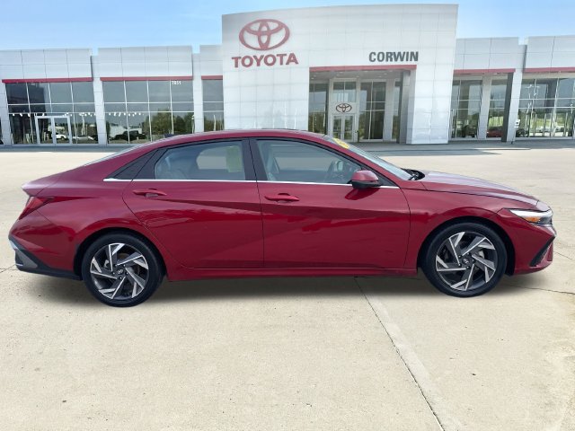 Used 2024 Hyundai Elantra Limited FWD image 6