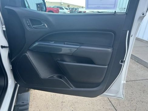 Used 2018 GMC Canyon All Terrain w/ Trailering Package AWD/4WD image 21