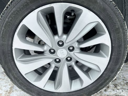 Used 2018 Buick Encore Preferred image 14