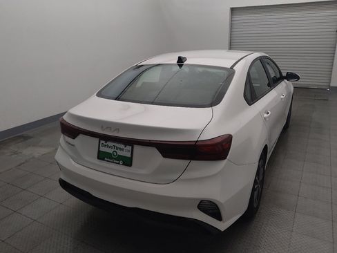 Used 2022 Kia Forte LXS w/ LXS Technology Package FWD image 7