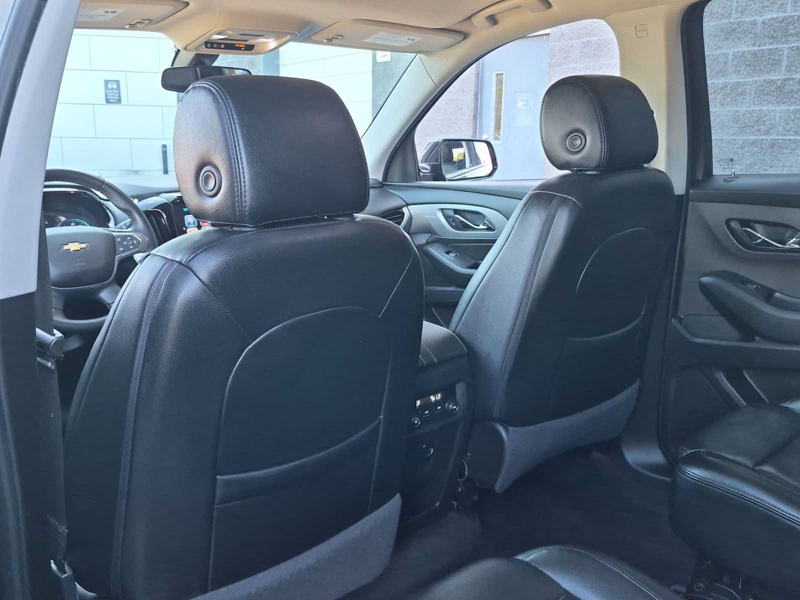 Used 2018 Chevrolet Traverse LT AWD/4WD image 17
