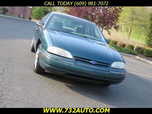 Used 1997 Chevrolet Lumina w/ Preferred Equipment Group 1 FWD image 14