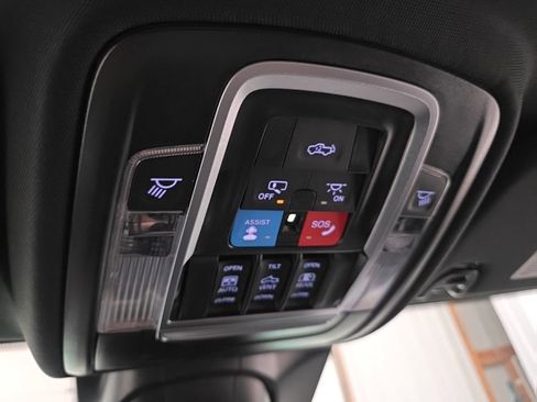 New 2026 RAM 3500 Limited image 25